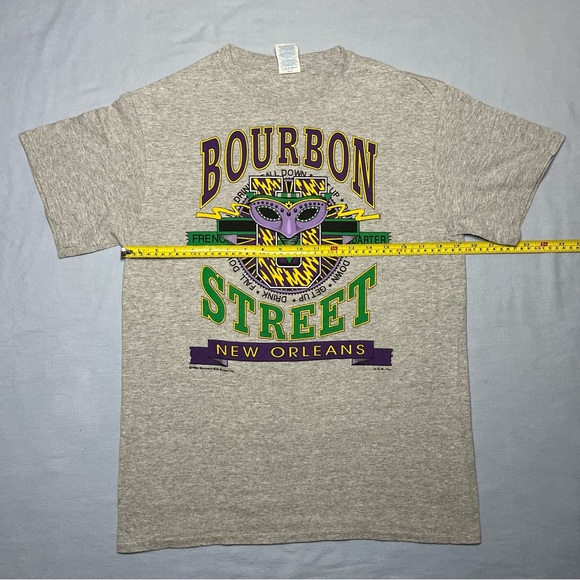 Vintage New Orleans Mardi Gras Bourbon Street t-shirt - Picture 4 of 5